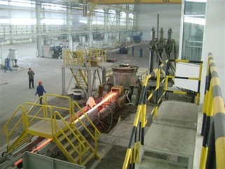 Machine de coulée horizontale en acier